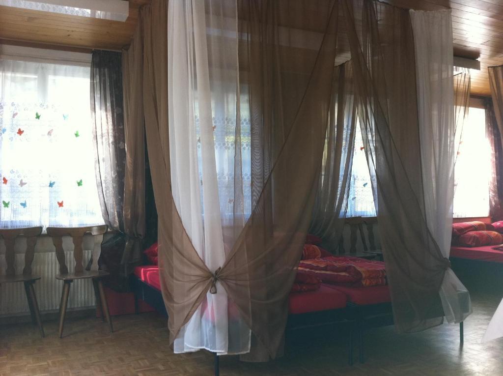 مبيت وإفطار بولتيغن Gasthof Am Bach الغرفة الصورة